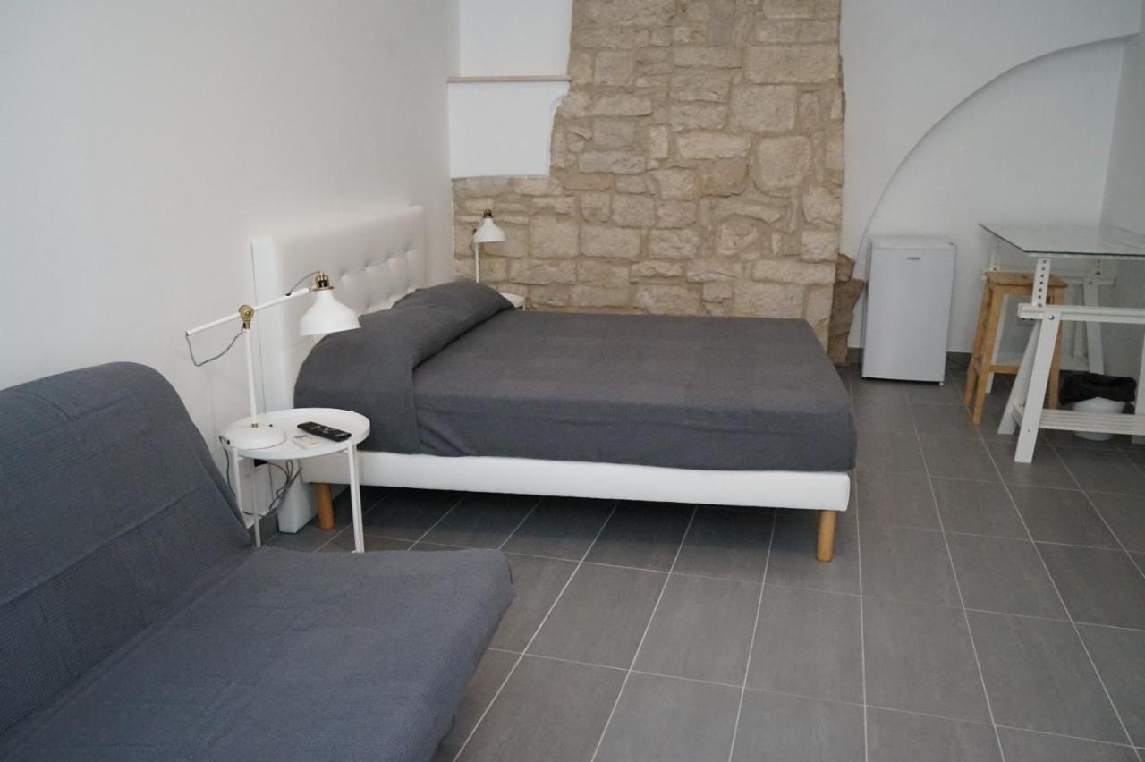 Bed and Breakfast Arco Del Priore à Trani Extérieur photo